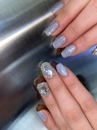 ネイル カンナ【Y2Kネイル /コーンロウ】のネイルデザイン