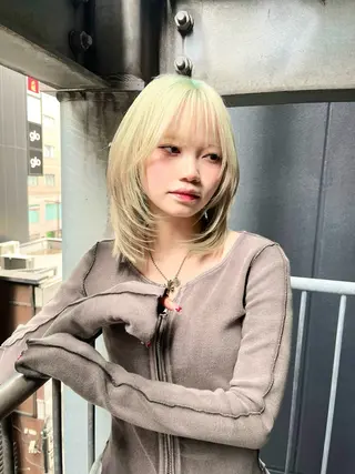 ミディアム MINX Ginza所属・MINX大法 琉空/レイヤーカットのヘアスタイル