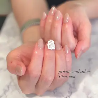 ネイル KOMINE TOMOKOのネイルデザイン