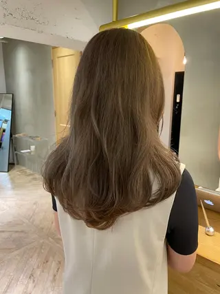 ロング 透明感🎀LOREN エリコ🌈のヘアスタイル