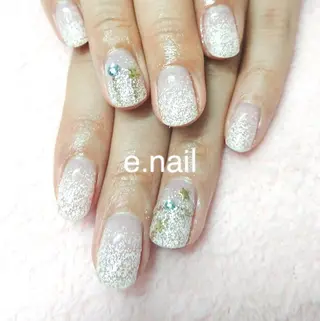 ネイル e.nail所属・和賀井 恵理のネイルデザイン
