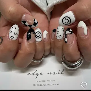 ネイル MAXKELLY MAIKAのネイルデザイン