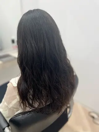 ロング パーマ 🫧ぷる艶カラー🫧 Yuubi🦩のヘアスタイル