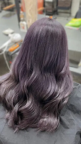 カラー nico麻生 加賀谷 すみれのヘアスタイル