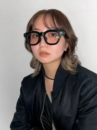 ショート kosoraレイヤー ハイトーン/デザインのヘアスタイル