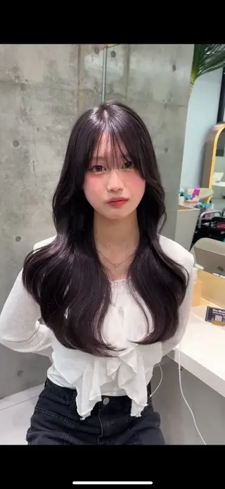 ロング MOMOHA/ 🍑レイヤーカットのヘアスタイル