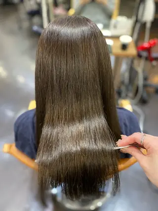 ロング カラー 透明感カラー名駅 名駅みゆのヘアスタイル