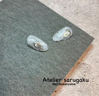 ミディアム sususu. shiomiのネイルデザイン