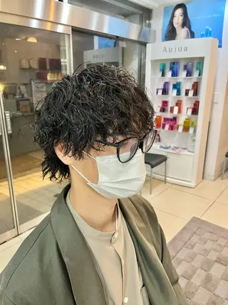 ミディアム パーマ メンズ 韓国風メンズ/毛流れ ヘアなら須田龍世のヘアスタイル