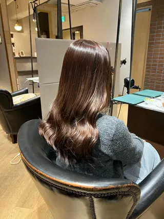 カラー 朝海 明華のヘアスタイル