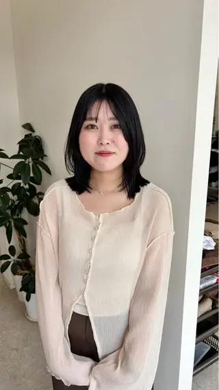 ミディアム ヘアアレンジ 能勢 莉里花のヘアスタイル