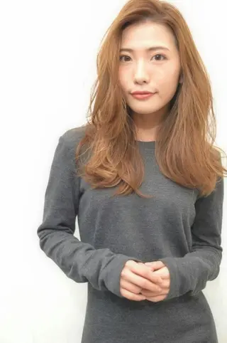 セミロング channel 大澤俊文のヘアスタイル