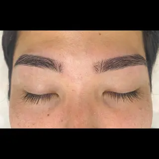 メンズ elblink manaのマツエク・マツパデザイン