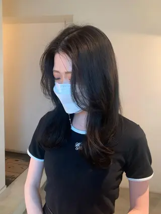 ロング カラー room3小出 奈央子のヘアスタイル