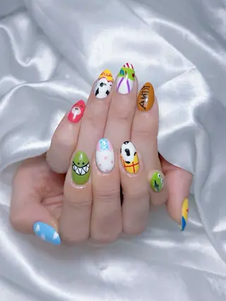 ネイル LEELA NAIL STUDIO所属・LEELA NAIL STUDIOのネイルデザイン