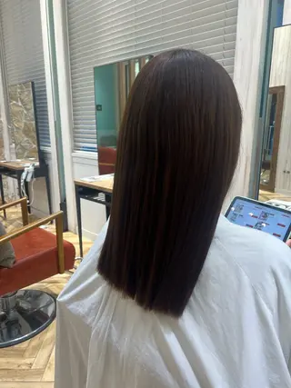 セミロング TRIBECA所属・岩波 寛悟のヘアスタイル