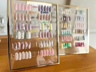 ネイル nailsalon 9stella所属・久保 菜摘のネイルデザイン