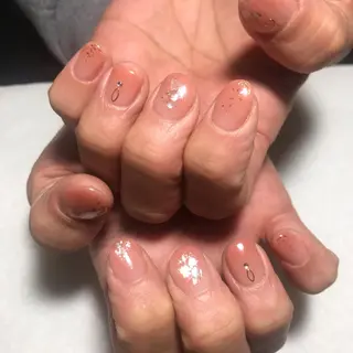 ネイル ECLAT エクラ所属・寺山 千鶴のネイルデザイン