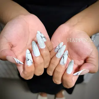 ネイル HAPPINAS ののかのネイルデザイン