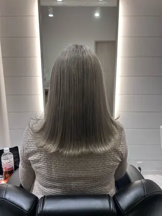 ミディアム カラー &chaLme   心斎橋所属・emi/髪質改善/ 韓国風/艶カラーのヘアスタイル