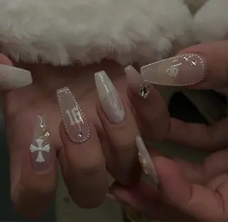 ネイル BERA NAILSのネイルデザイン