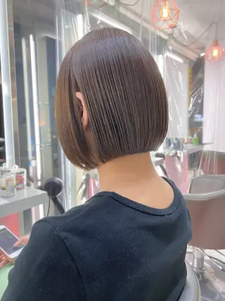 ショート カラー ボブ/レイヤー /植原健太のヘアスタイル