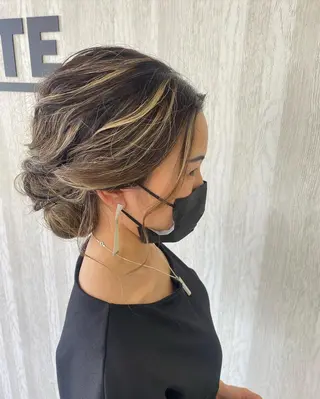 ロング カラー UNDER vr 【アンダーバー】のヘアスタイル