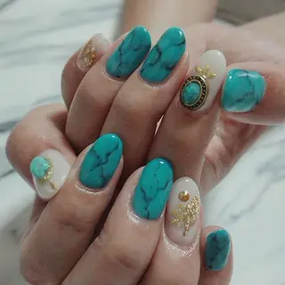 ネイル QULEONAIL所属・大城 裕麻のネイルデザイン