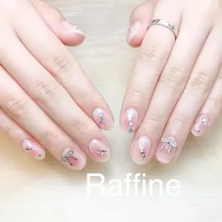 ネイル RAFFINE 月🦋🩵のネイルデザイン