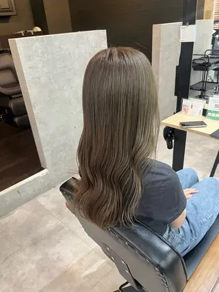 カラー 💕韓国艶出しヘア /HARUKAのヘアスタイル