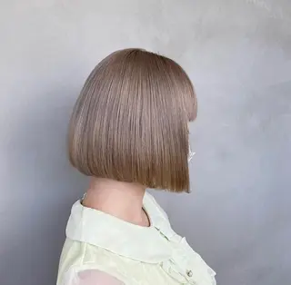 ショート カラー マンツーマン施術🌷 透明感/HIKARIのヘアスタイル