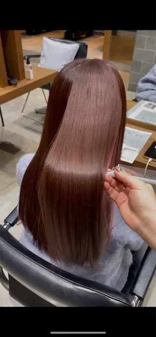 ロング カラー 🍋髪質改善× 透明感カラー ジュリのヘアスタイル