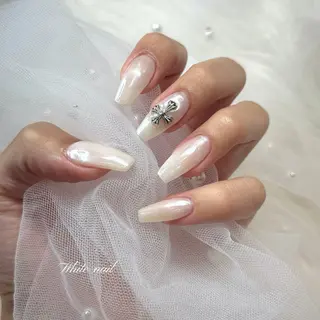 ネイル UnFLAIR 麻布十番店🧸NAOのネイルデザイン