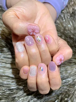 ネイル 🌙都岡 ムーンネイルのネイルデザイン