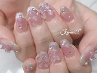 ネイル 芦辺 香奈のネイルデザイン