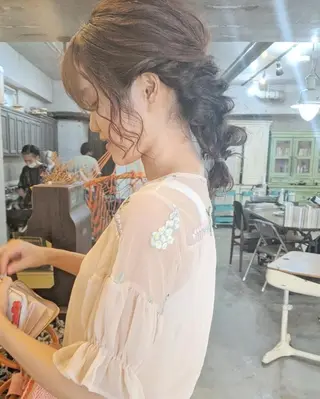 セミロング カラー ヘアアレンジ 南堀江 möwen ( メーヴェ )所属・mowen RUIのヘアスタイル