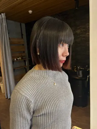 ミディアム レイヤーカット/韓国 /艶髪/ダブルカラーのヘアスタイル