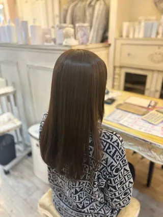 ロング カラー やまもと かのんのヘアスタイル