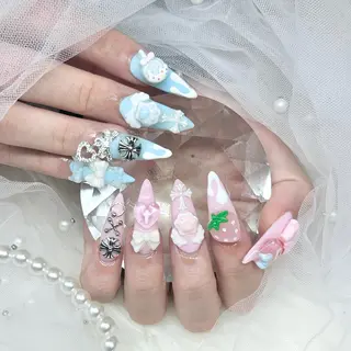 ネイル Lumo所属・めろち ちゃんのネイルデザイン