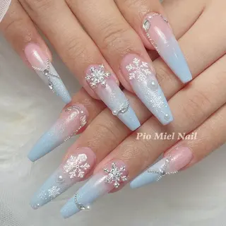 ネイル Pio Mielのネイルデザイン