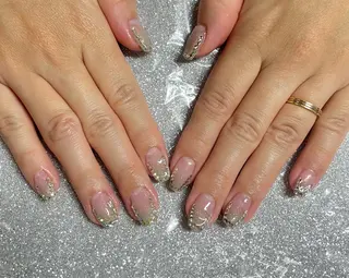 ネイル VIERU 🌈🎀💖のネイルデザイン