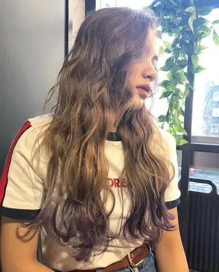 ロング salowin 原宿 aroa所属・韓国／ハッシュカット ／透明感カラー／金野のヘアスタイル