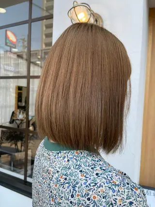 ショート 由比藤理子 ブリーチカラー🌈のヘアスタイル