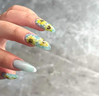 ネイル -yuu-所属・Lino ﾟのネイルデザイン