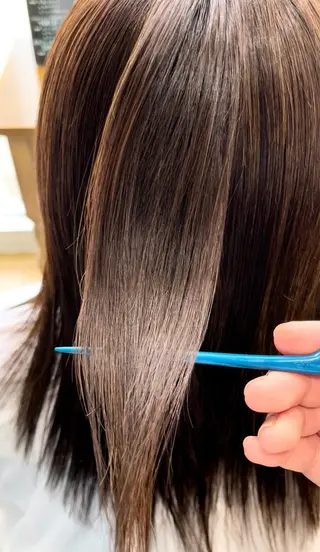 セミロング dot .tokyo所属・中村 彩夏のヘアスタイル