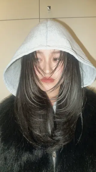 ロング カラー SA RAのヘアスタイル