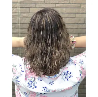 ショート カラー アンドウ ユウ/ レイヤーカット/韓国のヘアスタイル