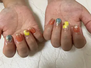 ネイル Nailsalon Sunflowerのネイルデザイン