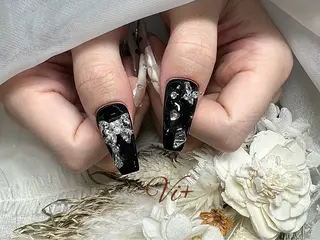 ネイル ✨Nailsalon Vi+✨のネイルデザイン