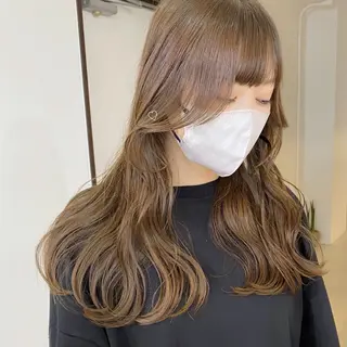 ロング カラー mizuki/ピンク ベージュ.レイヤーのヘアスタイル